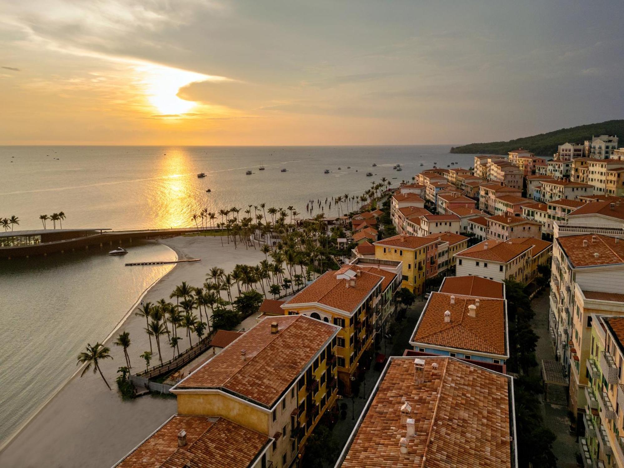 Venice Hotel Phu Quoc - Free Airport Shuttle & Sunset Town Tour 외부 사진