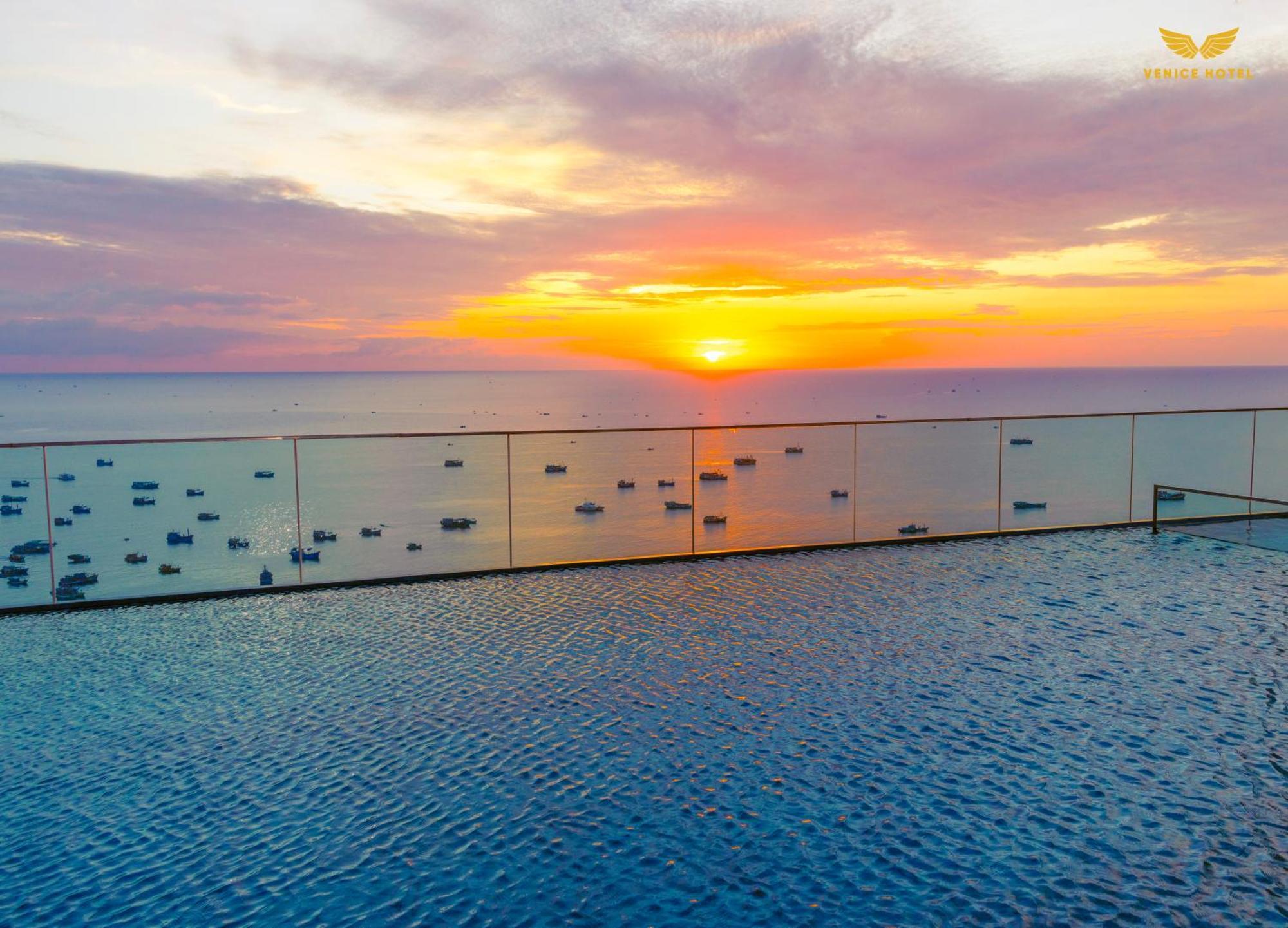Venice Hotel Phu Quoc - Free Airport Shuttle & Sunset Town Tour 외부 사진